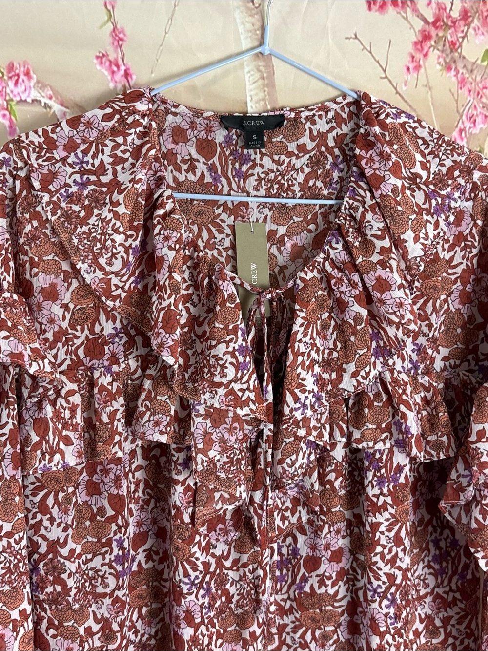 NEW J.Crew Ruffle Crinkle Chiffon Top in the "Fête Floral" print - Picture 3 of 9